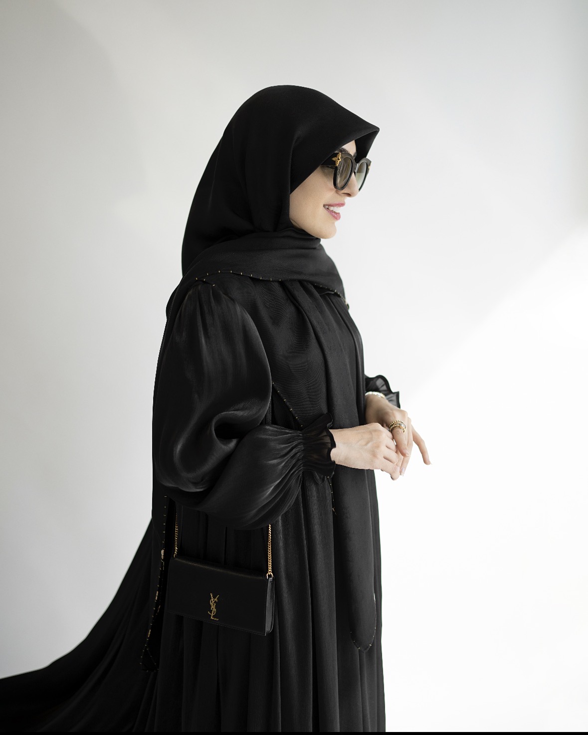 عبا حریر مشکی