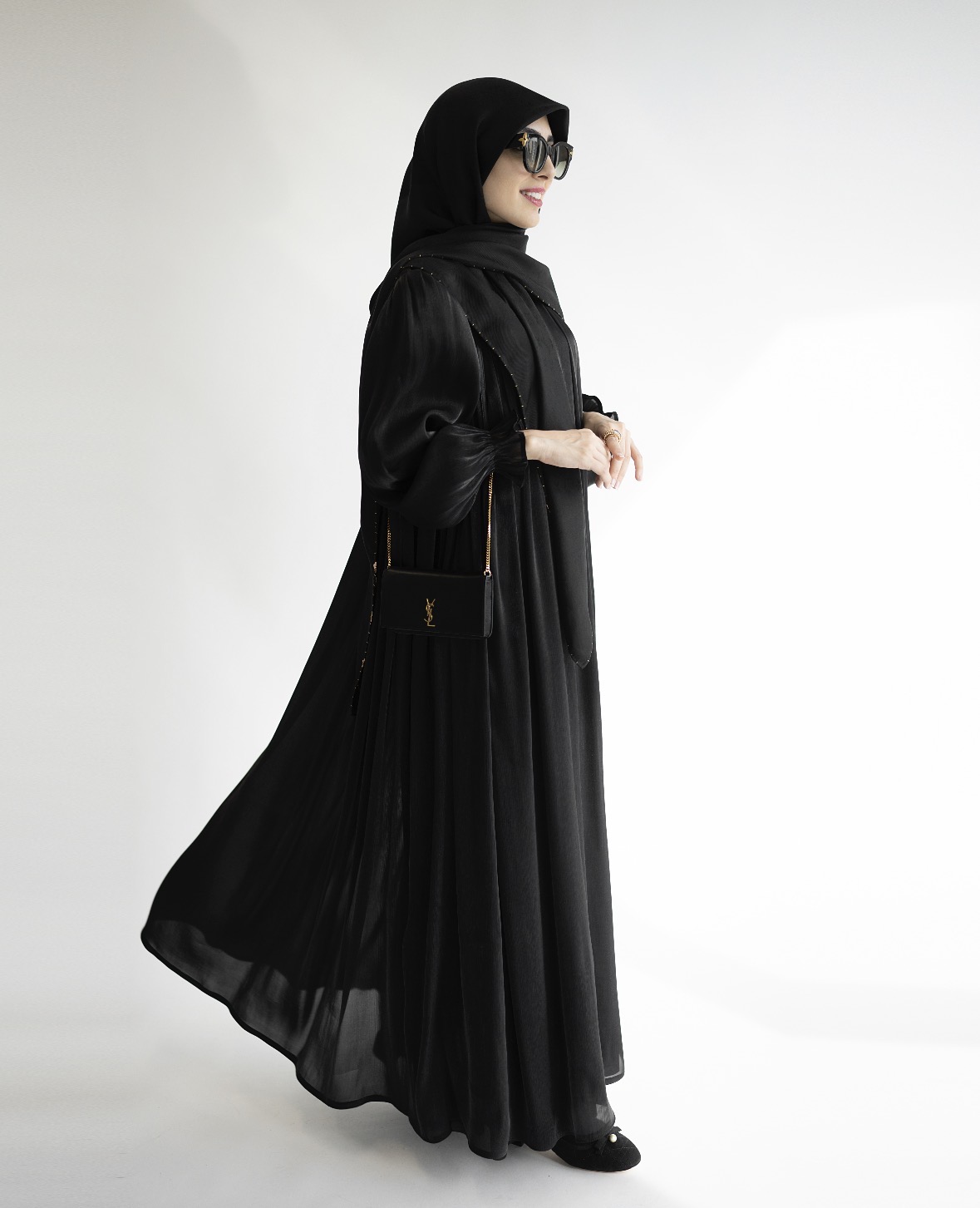 عبا حریر مشکی