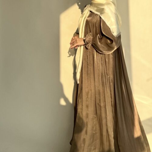 عبا حریر قهوه ای