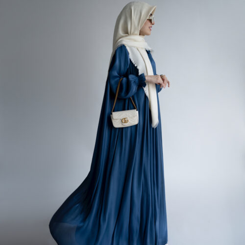 عبا حریر ابی پررنگ