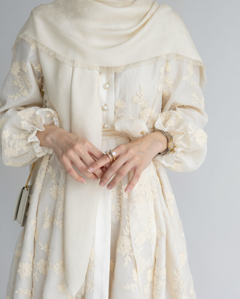 پیراهن سپید