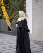 عبا لاوینا مشکی